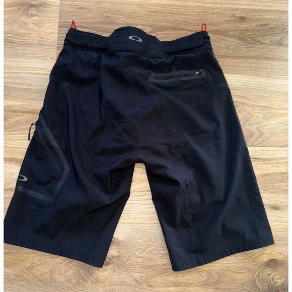 Oakley Mountain bike shorts - size 32 - OB - Picture 5 of 7